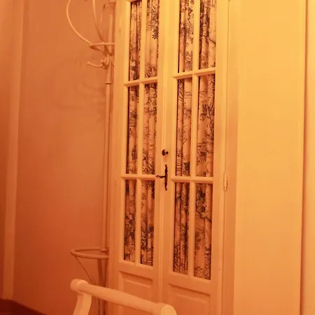 Rigoletto Charm Bed and Breakfast 3*