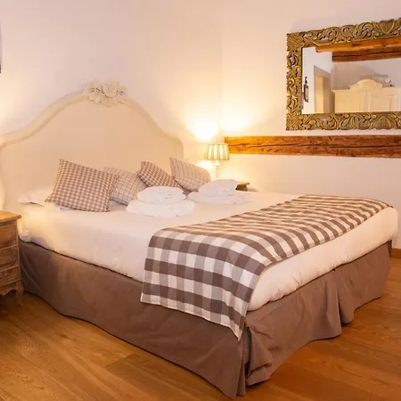Rigoletto Charm Bed & Breakfast 4*
