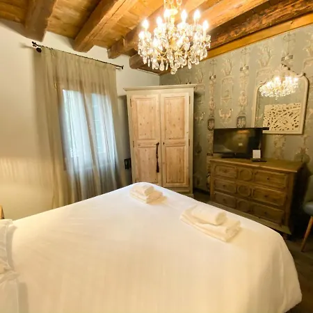 Bed & Breakfast Rigoletto Charm 4*