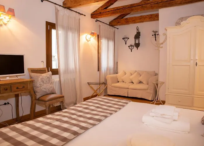 Rigoletto Charm לינה וארוחת בוקר ונציה